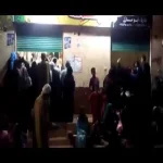 ضبط صاحبة محل بقالة تموينى لتجميع زيت و سكر مدعم ببلبيس 