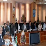 محافظ الشرقية يجتمع بأهالي فاقوس لمناقشة ازمه الصرف الصحي 