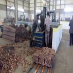 بالصور| حملة تموينية مكثفة على مصانع "بير السلم" بالعاشر