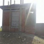 بالصور | مواطن يعرض منزله للبيع بالزقازيق بعد سرقة البوابة