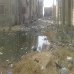 بالصور | مياه المجارى تحاصر مساكن حى السلخانة فى بلبيس
