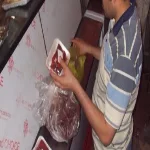 إغلاق 66 منشأة غذائية بالشرقية وإعدام طنين من الأغذية الفاسدة