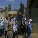 "بالصور"الأمن يطارد بلطجية تحرشوا بطالبات مدارس الحسينية