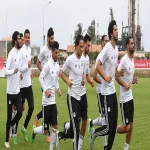 منتخب مصر يفوز فى الدقائق الاخيرة الأخيرة من عمر اللقاء