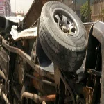 انقلاب سياره تقل 5 أطفال معاقين بطريق العاشر القاهرة