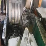 بالصور.. مجهولون يشعلون النيران في مكتب محام بالشرقية