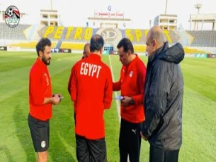 كوكا يقود هجوم المنتخب أمام توجو.. ومصطفى محمد على الدكة