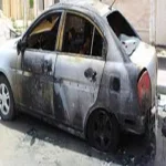 تفحم سيارة وإصابة قائدها إثر انقلابها بالشرقية