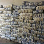 ضبط صاحب محل عصير بالقومية لتخزينه 2 طن سكر بهدف الاحتكار 