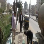 تسليك البلاعات وتنظيف الشوارع بأبوحماد فى الشرقية تحسبا للأمطار