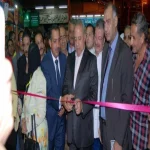 محافظ الشرقية يفتتح معرض "منتجات بلدنا" لتوفير السلع بأسعار مخفضة