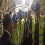 رئيس جامعة الزقازيق يشارك الطلاب في زيارة النفق الجنوبي بالإسماعيلية