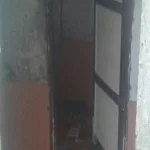 مهزلة «مستشفى الحسينية العام» ..«حمامك ورا الشجرة»