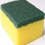 ضعي أسفنجة بالثلاجة لهذا السبب