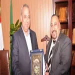 محافظ الشرقية يكرم مدرب منتخب رفع الأثقال بعد حصد 5 ميداليات بـ"البارالمبية"