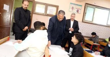 محافظ الشرقية يتفقد لجان الشهادة الإعدادية والطلاب يعربون عن ارتياحهم