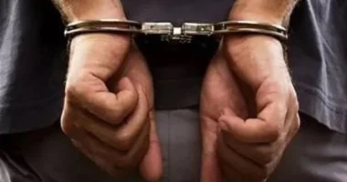 عمرها 3 سنوات.. ضبط طالب استدرج طفلة للتعدى عليها أعلى منزله بالشرقية