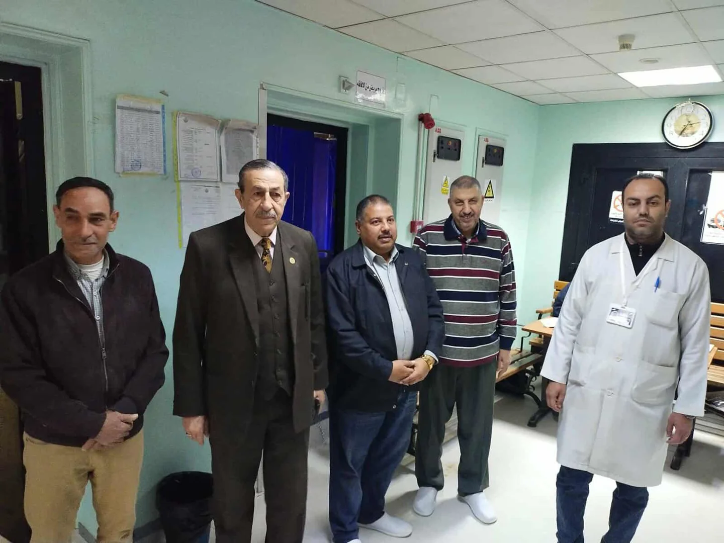 جانب من الطاقم الطبى بمستشفى ديرب نجم المركزى جانب من الطاقم الطبى بمستشفى ديرب نجم المركزى