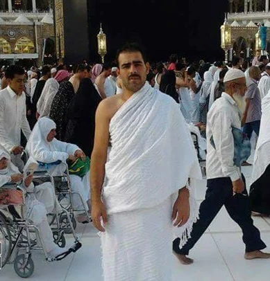 كارثة.. بالصور | اطباء مستشفى جامعة الزقازيق يدمرون شاباً 