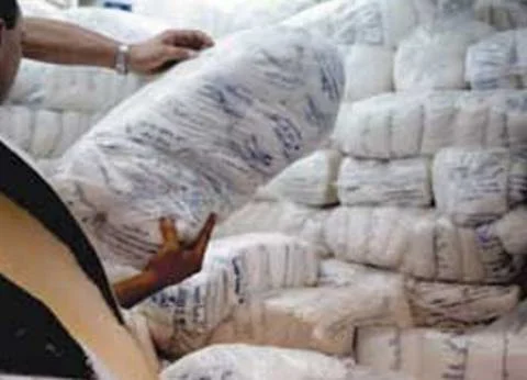 القبض على صاحب بقالة وبحوزته طن ملح مجهول المصدر فى فاقوس