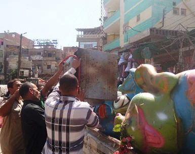 " شاهد بالصور" حملات إزالة للتعديات وتجميل الشوارع فى 5 مراكز بالشرقية