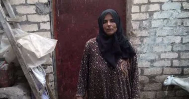 بالصور.. مأساة أم لأربعة أيتام تعيش فى منزل مهدد بالإنهيار بفاقوس