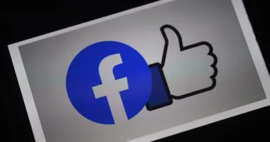 فيس بوك: المحتوى السياسى يشكل 6٪ مما يراه المستخدمون على الموقع