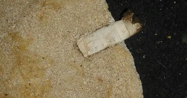 العثور على أعقاب سجائر داخل رغيف خبز في كفر صقر