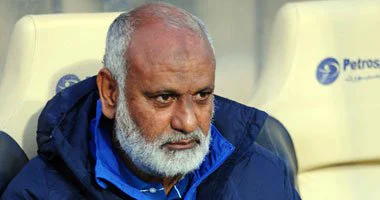 مختار مختار يستقيل من تدريب الاتحاد السكندرى على الهواء