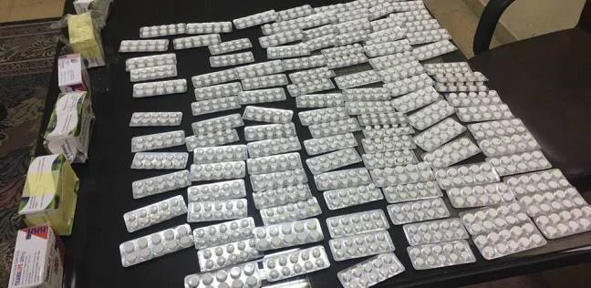 ضبط عاطل بحيازته 4 آلاف قرص مخدر في فاقوس