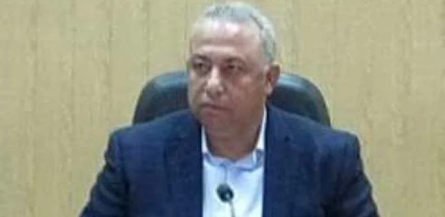 محافظ الشرقية: مجازاة 30 عاملا بالوحدات المحلية بخصم 3 أيام من الراتب