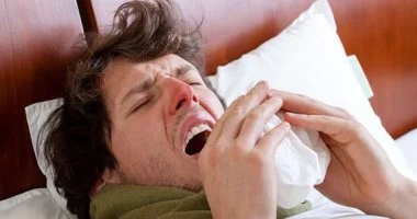 أستاذ حساسية يضع 6 خطوات مهمة للتخلص من الأنفلونزا