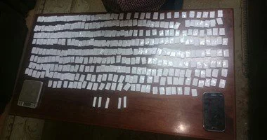 ضبط بندقية وكيلو هيروين وتحرير 1516 مخالفة مرورية بالشرقية