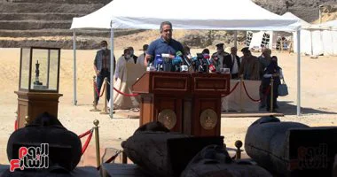 السياحة والآثار تعلن اليوم عن أكبر كشف أثرى فى سقارة