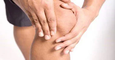 5 نصائح للحفاظ على ركبتيك.. أبرزها تجنب المشى على أرض غير مستوية