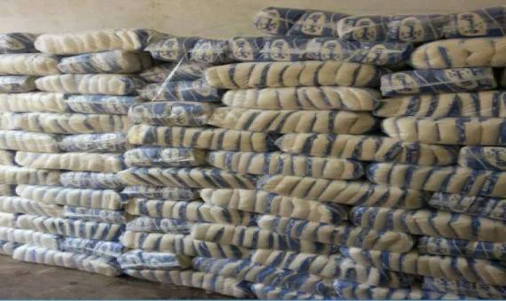 ضبط صاحب محل عصير بالقومية لتخزينه 2 طن سكر بهدف الاحتكار 