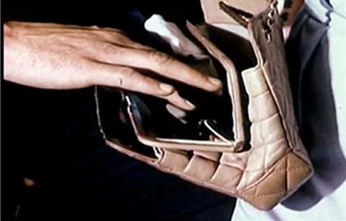 القبض على عصابة تخصصت فى سرقة حقائب النساء بديرب نجم