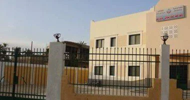 مجازاة جميع العاملين بـ7 وحدات صحية بالشرقية لإغلاقهم المبنى بأوقات العمل