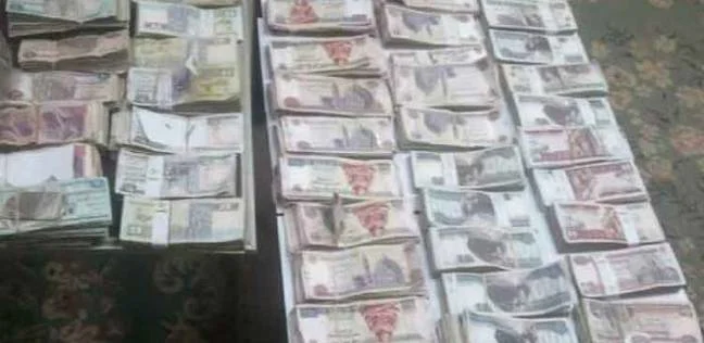 القبض على صاحب شركة صرافة لإتجاره في العملة بالمخالفة للقانون