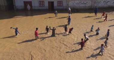 محافظ قنا: 4 وفيات و29 إصابة تلقوا العلاج ومفقودان جراء السيول