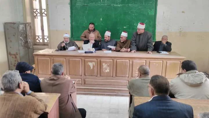 أزهر الشرقية يجرى قرعة لإختيار أعضاء كنترول الشهادتين الإبتدائية والإعدادية