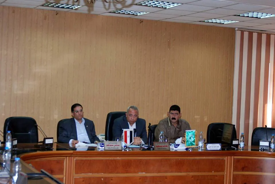 محافظ الشرقية: تخصيص 200 موقع لتجميع قش الأرز بالمحافظة