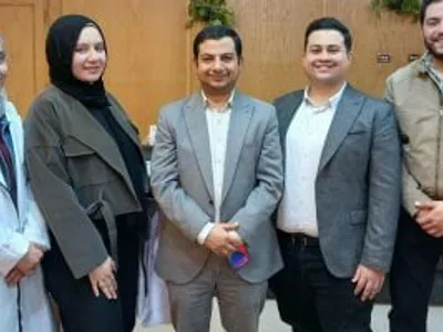 نجاح زراعة يد مبتورة لشاب داخل مستشفى جامعة الزقازيق.. فيديو