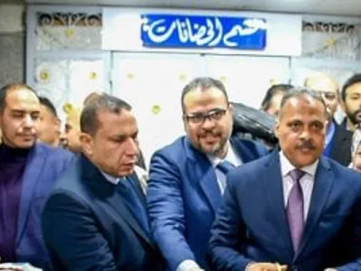 محافظ الشرقية يفتتح قسم العناية المركزة للأطفال بمستشفى أبو كبير المركزى