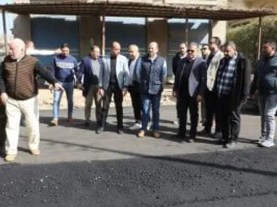 محافظ الشرقية يتفقد استكمال الأعمال النهائية لرصف وتوسعة طريق وصلة العدوة