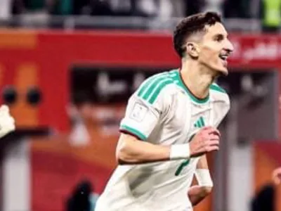 الجزائر تتأهل إلى ربع نهائي أمم أفريقيا بفوز قاتل على الكونغو الديمقراطية