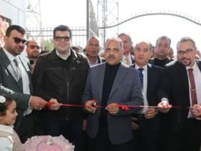 محافظ الشرقية يفتتح وحدتى طب الأسرة ومعرض رمضان ويوجه برفع الإشغالات بالحسينية